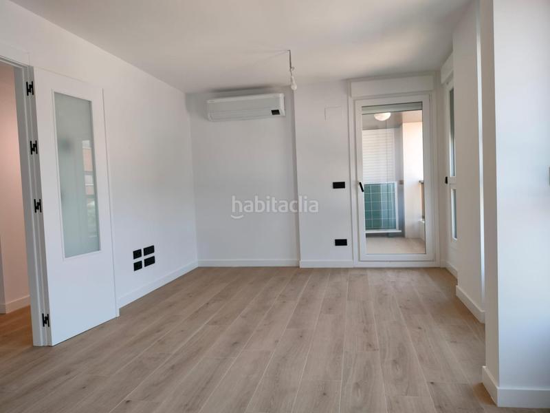Foto 2917edf5-fcd0-4456-9858-a2891a7a3285. Piso en calle calle de josé luis pomarón herranz vivienda de dos dormitorios y salón cocina en jose luis pomarón. en Zaragoza