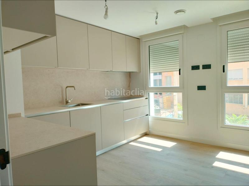 Foto 78039c3d-9731-4909-b0b8-3db19dc65c70. Flat in calle calle de josé luis pomarón herranz in Zaragoza