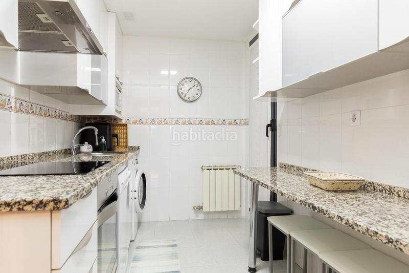Foto 29930aed-6095-4abb-bcf0-9ace7d72fada. Alquiler piso  en alquiler en parque bruil con plaza de garaje y trastero en Zaragoza