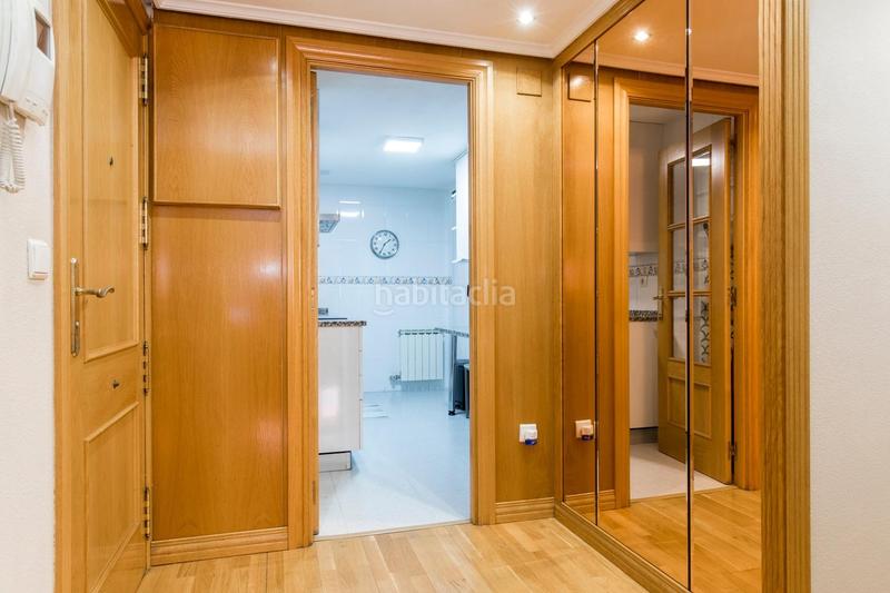 Foto 5f098109-0097-46aa-8528-9a8546079294. Alquiler piso  en alquiler en parque bruil con plaza de garaje y trastero en Zaragoza