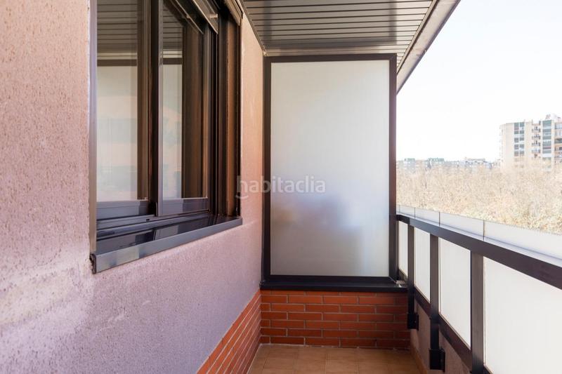 Foto 67999a85-ddd1-4b0f-9fda-e2b65cbb3624. Alquiler piso  en alquiler en parque bruil con plaza de garaje y trastero en Zaragoza