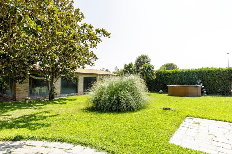 Foto 00d4097f-25de-4e8b-a5f9-be6a417ebd01. Xalet amb calefacció aparcament piscina a Garrapinillos Zaragoza