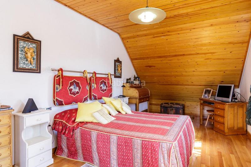 Foto 15182e14-06e1-436a-b5a2-a3727c8e7f8c. Xalet amb calefacció aparcament piscina a Garrapinillos Zaragoza