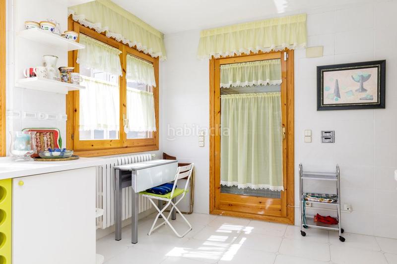 Foto 73dea936-d1ac-4a3c-a377-bcf48a9a2b15. Xalet amb calefacció aparcament piscina a Garrapinillos Zaragoza