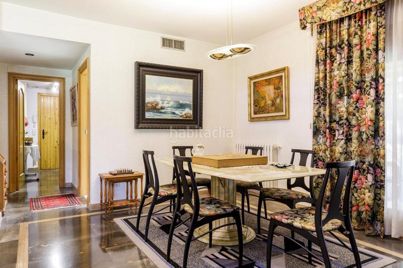 Foto abcfe4d3-971e-4023-ad15-4babe7686c56. Xalet amb calefacció aparcament piscina a Garrapinillos Zaragoza