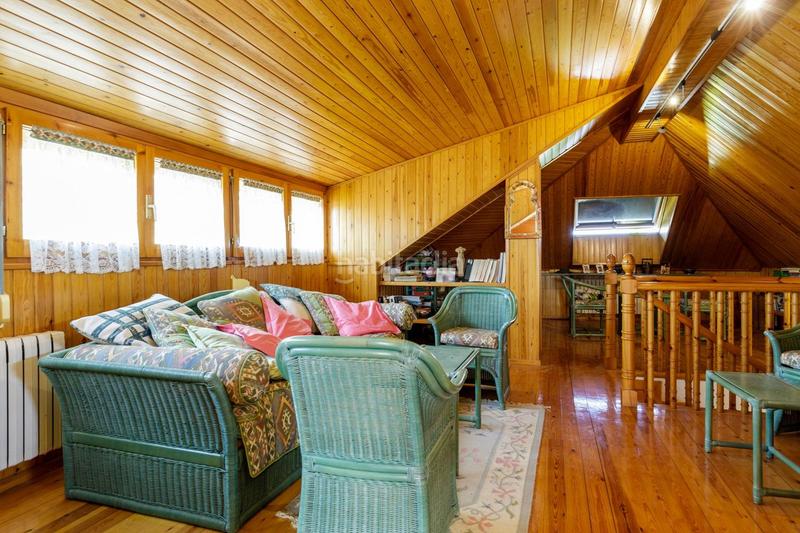 Foto cdef417f-b716-42d4-a463-618c19554984. Xalet amb calefacció aparcament piscina a Garrapinillos Zaragoza