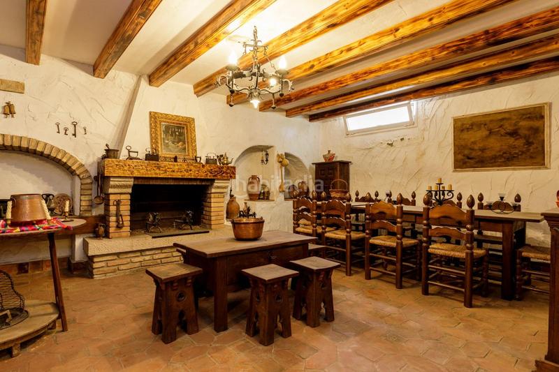 Foto f96d3933-a2a9-42ca-8a83-913a22a18bc0. Xalet amb calefacció aparcament piscina a Garrapinillos Zaragoza