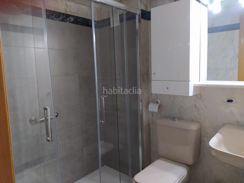 Foto c94f0e96-cdb7-4e51-aba3-cc40bec90892. Location appartement dans avenida camino de las torres 3 dans Zaragoza