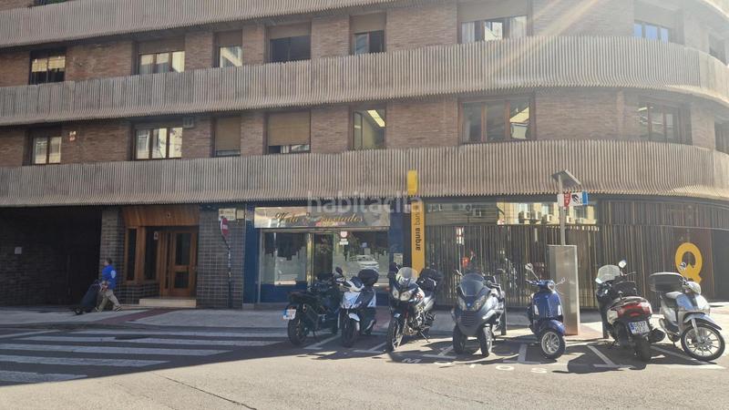 Foto d165d630-21f4-45bf-8961-95ace9ab8ff3. Alquiler local comercial en calle de marceliano isabal 5 local oficina en alquiler en c marceliano isabal en Zaragoza
