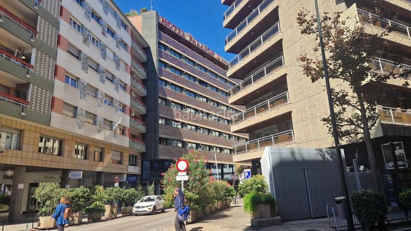 Foto a58cefbe-f014-4b24-b5cb-1ee468c29b20. Location local commercial dans calle de marceliano isabal 5 dans Zaragoza