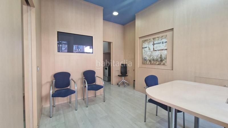 Foto d643d94b-cc4d-4eba-ab7a-2ef2d5706d80. Rent business premise in calle de marceliano isabal 5 in Zaragoza
