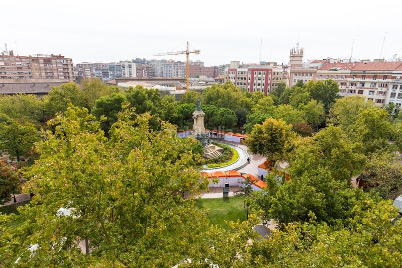 Foto c8fb63dd-2b9d-4102-be4e-61300ee8b807. Appartamento in plaza sitios in Paseo Independencia Zaragoza