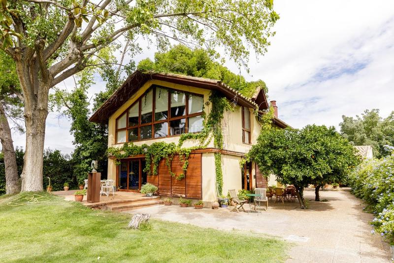 Foto 3ae3de88-f9d2-47e8-902d-625a4100a1cb. Chalet with heating parking in Miralbueno Zaragoza