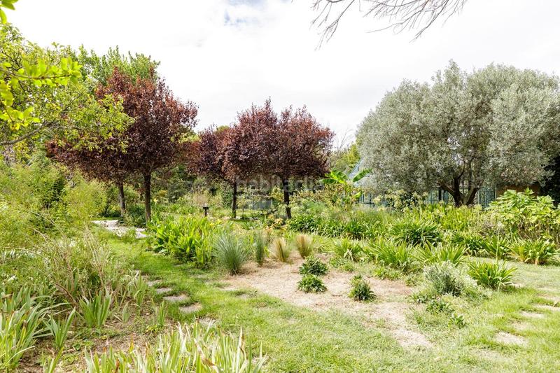 Foto 6ea7185b-b7f9-40b8-bf2f-213d6eda506c. Chalet with heating parking in Miralbueno Zaragoza