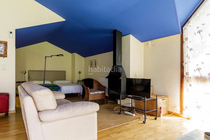 Foto 6f3ab540-b764-40e8-8c7a-be988ed18d07. Chalet with heating parking in Miralbueno Zaragoza