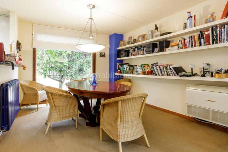 Foto c782740e-466c-44c7-a4bd-2d236a6de90a. Chalet with heating parking in Miralbueno Zaragoza