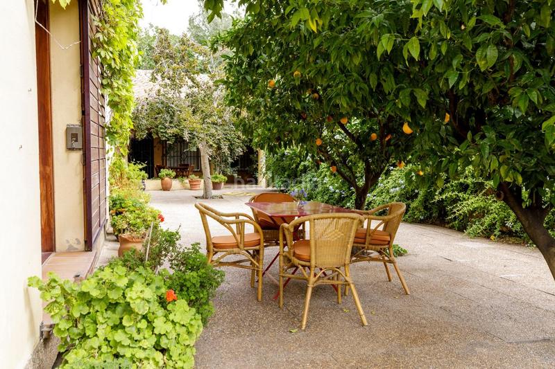 Foto d093e9ce-c5b0-4a4f-a6cc-e7943e87f5df. Chalet with heating parking in Miralbueno Zaragoza