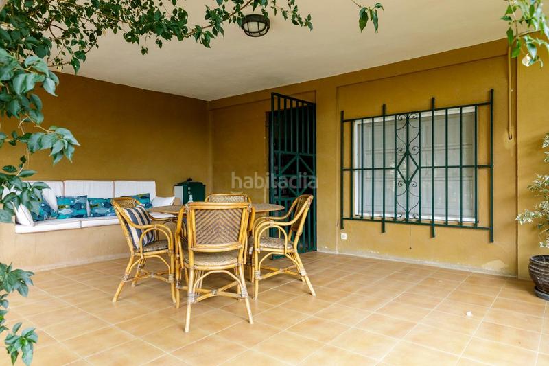 Foto d7006794-7d83-4bb7-9234-8b6a85b0f586. Chalet with heating parking in Miralbueno Zaragoza