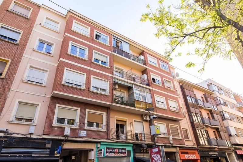 Foto 22f1a65d-b844-41cc-ac44-cff5b1ab9c2c. Pis a calle delicias 51 a Las Delicias Zaragoza