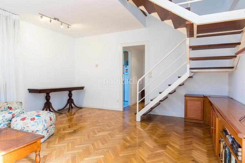 Foto 44eaa12f-4f23-4ee8-880e-1a62b450cfff. Flat in avenida gutierrez mellado 11 in Romareda Zaragoza