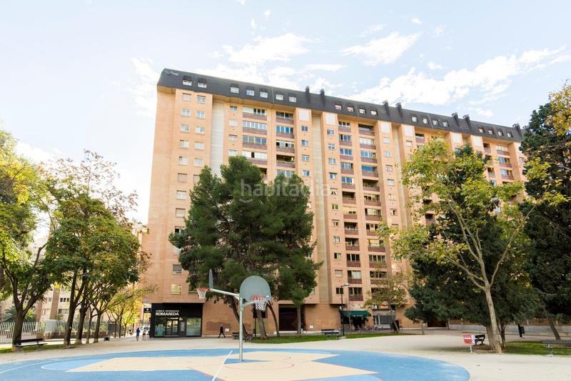 Foto 5589ac5b-fa8b-43cd-a6f0-cb28500c9714. Flat in avenida gutierrez mellado 11 in Romareda Zaragoza