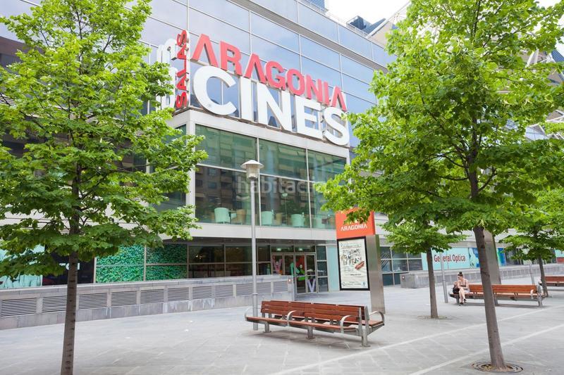 Foto 58c013d1-436d-4b05-9246-c7cc6d12572e. Flat in avenida gutierrez mellado 11 in Romareda Zaragoza