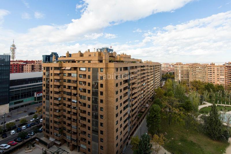 Foto 8fa90885-443b-40ff-85cf-02213a204a40. Flat in avenida gutierrez mellado 11 in Romareda Zaragoza