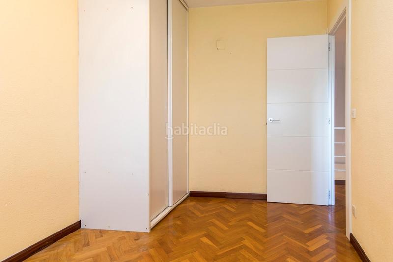 Foto 995efd0e-a6cd-4be2-a8e9-49c9202c31c6. Flat in avenida gutierrez mellado 11 in Romareda Zaragoza