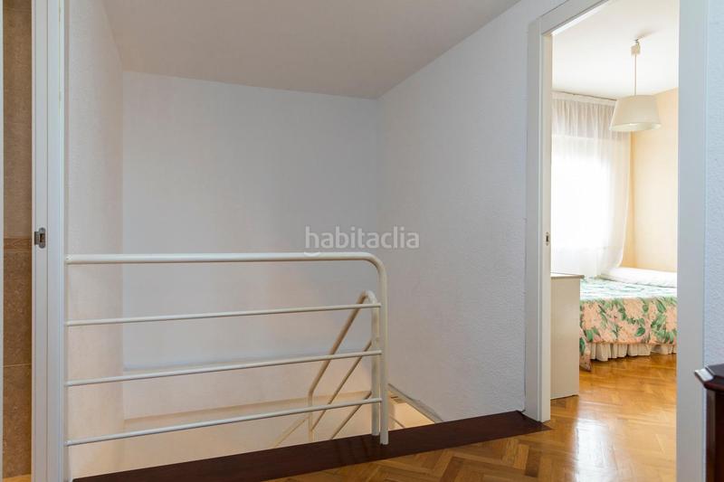 Foto ca4b5409-7ee5-4538-9dd9-d540eb7bc90e. Flat in avenida gutierrez mellado 11 in Romareda Zaragoza