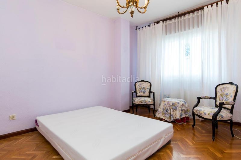 Foto d5cbbbd3-3bb8-4545-9a5e-5d0aa72a5cdb. Flat in avenida gutierrez mellado 11 in Romareda Zaragoza