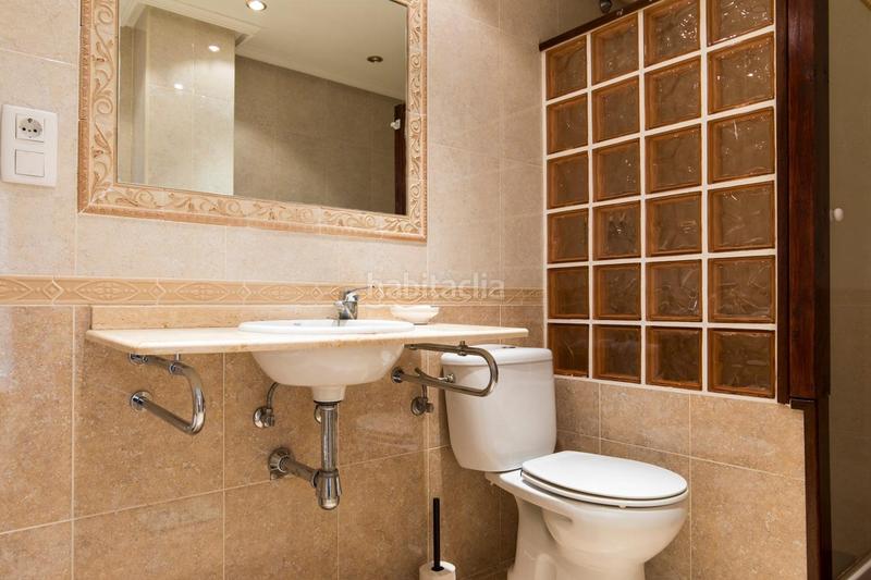 Foto dc4924a4-8051-4233-99a1-291e1ae38ae1. Flat in avenida gutierrez mellado 11 in Romareda Zaragoza