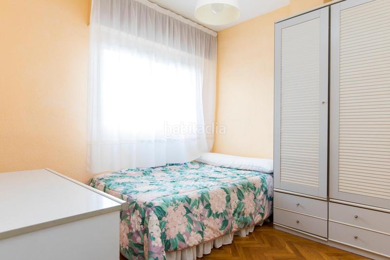 Foto f418d867-85d3-4d10-af2c-0c08316bc856. Flat in avenida gutierrez mellado 11 in Romareda Zaragoza