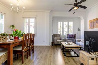 Pis  Calle corona de aragon 7. Piso en venta en calle corona de aragon