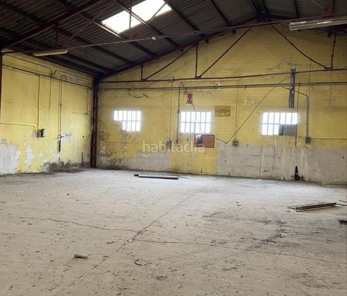 Foto 5b591387-b627-4993-9f62-436badd8d1a5. Capannone industriale in Cuarte de Huerva