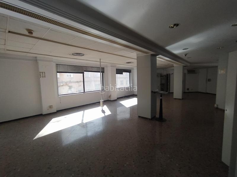 Foto 4224843c-8831-454e-8392-370dee242f73. Alquiler local comercial local en alquiler en puente virrey en Zaragoza