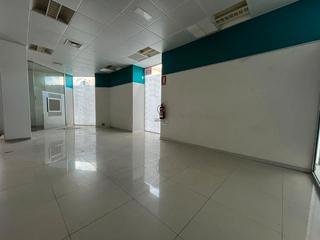 Rent Ground floor  Carretera de los nietos. Planta baja