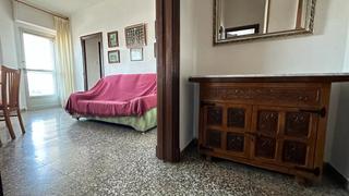 Miete Etagenwohnung in Calle jiménez de la espada 54. Piso amueblado