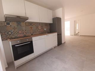 Appartement  Calle puente viejo 9. Bajo en santa lucia