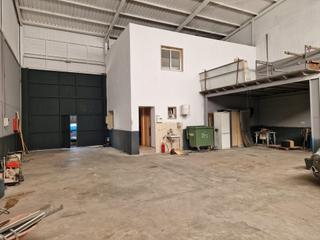 Nau industrial  Calle budapest. Excelente situacion