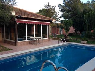 Chalet  Urbanización roche alto. Excelente situacion