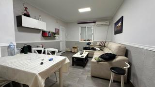 Etagenwohnung  Avenida pintor portela. Piso amueblado