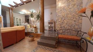 Casa a schiera  Calle guzmán el bueno. Vivienda unifamiliar