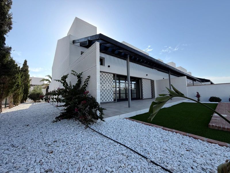 Foto 56ef14bb-85b3-41b3-8116-73b26cd274c0. Chalet villas con piscina en Jerónimo y Avileses Murcia