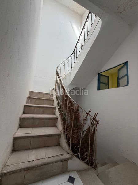 Foto 226d3664-045c-4dea-a7e6-d3f6ba45def7. Edificio en calle canales 22 excelente inversion en Cartagena