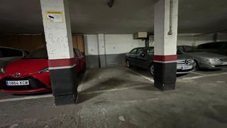 Parking coche  Calle enrique martínez muñoz. Excelente