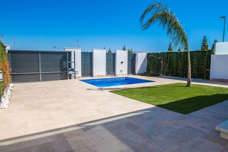 Foto 7ee5b18d-4b3a-435a-8444-bb546e5cc208. Chalet mit parking pool in Las Lomas de Rame-Bahía Bella Alcázares (Los)