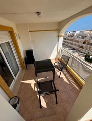 Rent Penthouse in Calle nicomedes gómez 29. Piso amueblado