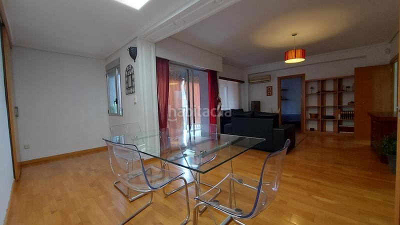 Foto aedacadb-b5fb-480e-b9c2-76d37c3fbdf8. Miete etagenwohnung mit heizung in Mestalla Valencia
