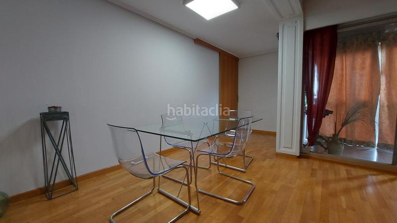 Foto de450026-3fef-4efe-bc5f-6e71f4d4ae5d. Miete etagenwohnung mit heizung in Mestalla Valencia