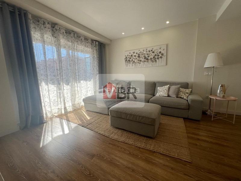 Foto 5b560e55-185d-4282-978a-f583a6984a2e. Rent flat with heating parking in La Bega Baixa - Plaza Xúquer Valencia